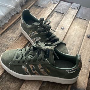 Camo adidas campus shoes